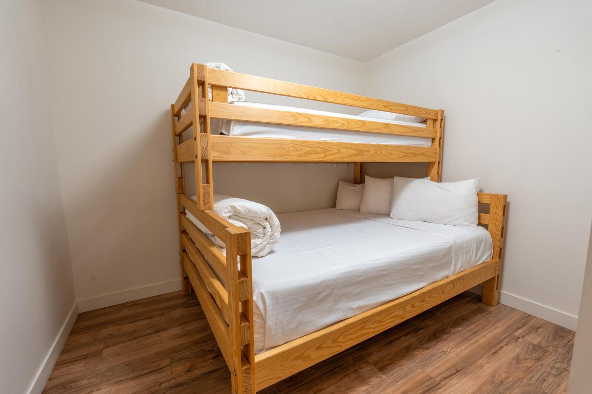 Copperstone Resort Dead Mans Flats Номер фото
